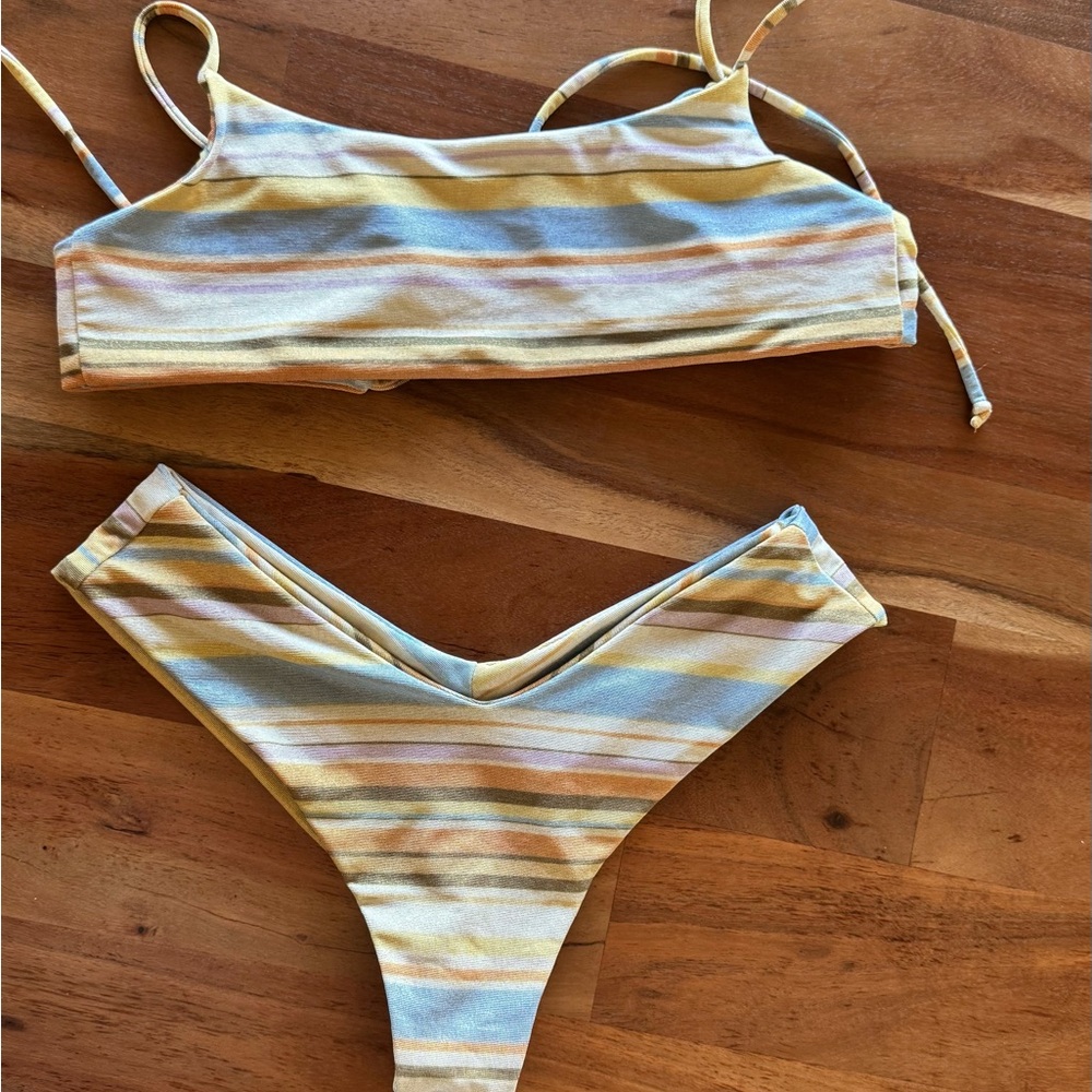 Skatie Multicolor Striped Bikini